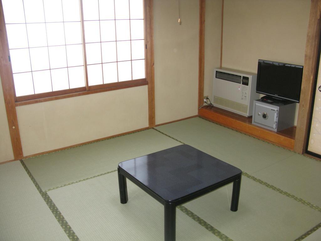 Ryokan Kobayashi Katashina Buitenkant foto