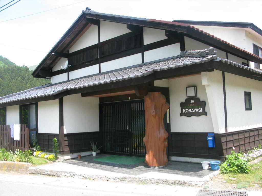 Ryokan Kobayashi Katashina Buitenkant foto