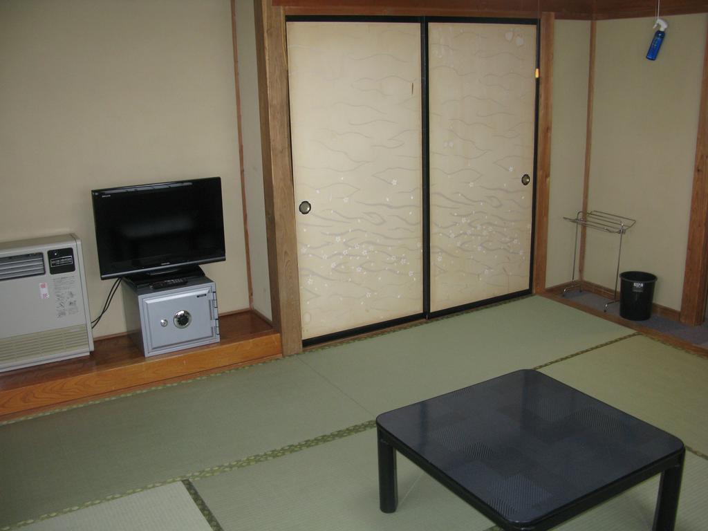Ryokan Kobayashi Katashina Buitenkant foto